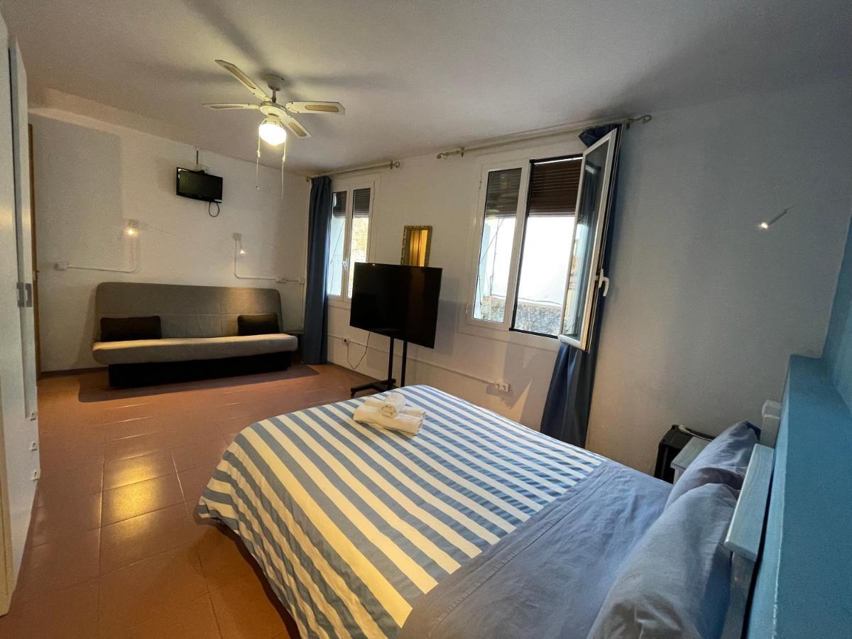 P&R Hostals Can Tort ตอสซาเดมาร์ ภายนอก รูปภาพ